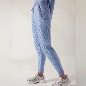 Nwt Apres quilted jogger